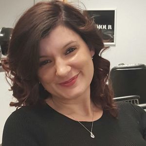 Meet your Posher, Stephanie